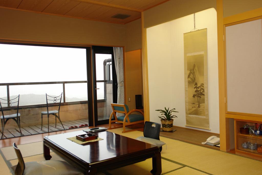 Kounkaku Hotel Nihonmatsu Exterior foto